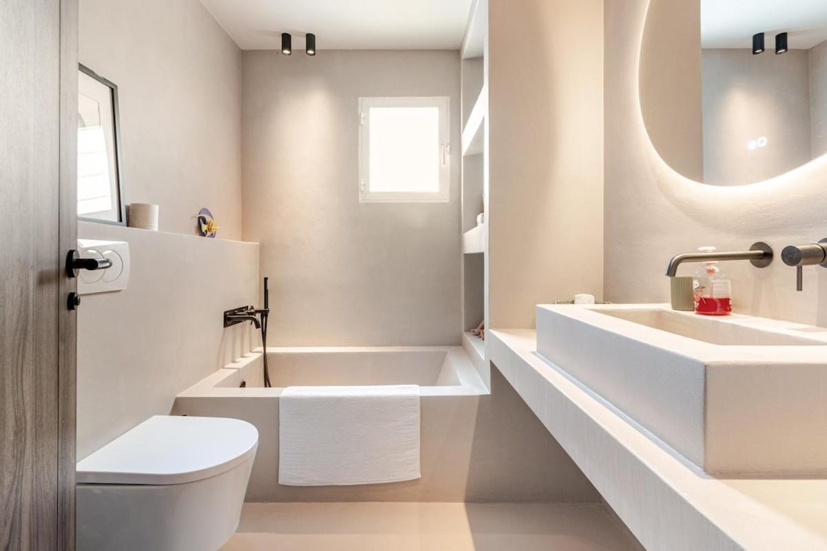 Stunning 4 Bedrooms En-suite In Marbella Vakantiehuis *