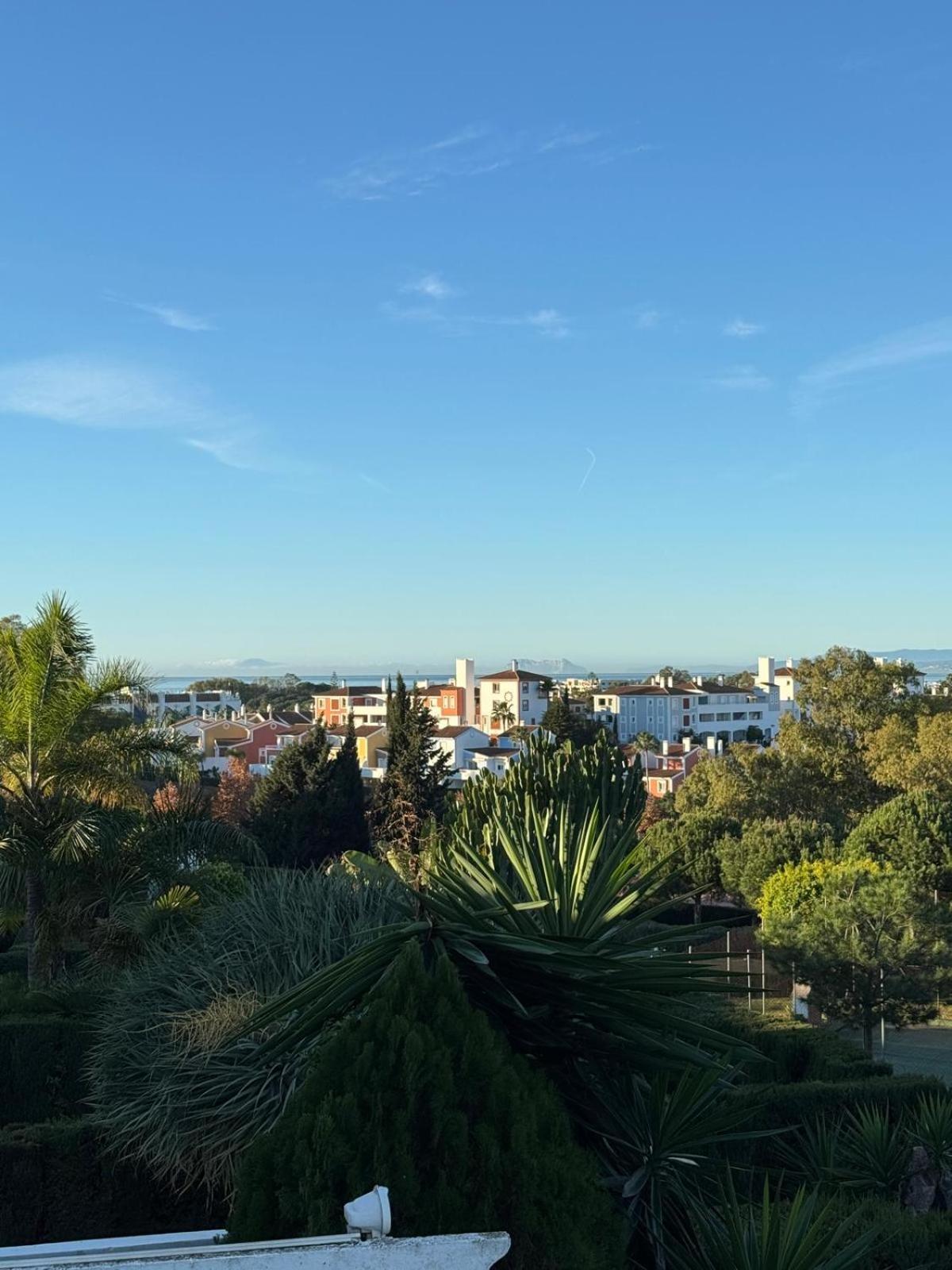 Stunning 4 Bedrooms En-suite In Marbella Vakantiehuis Estepona