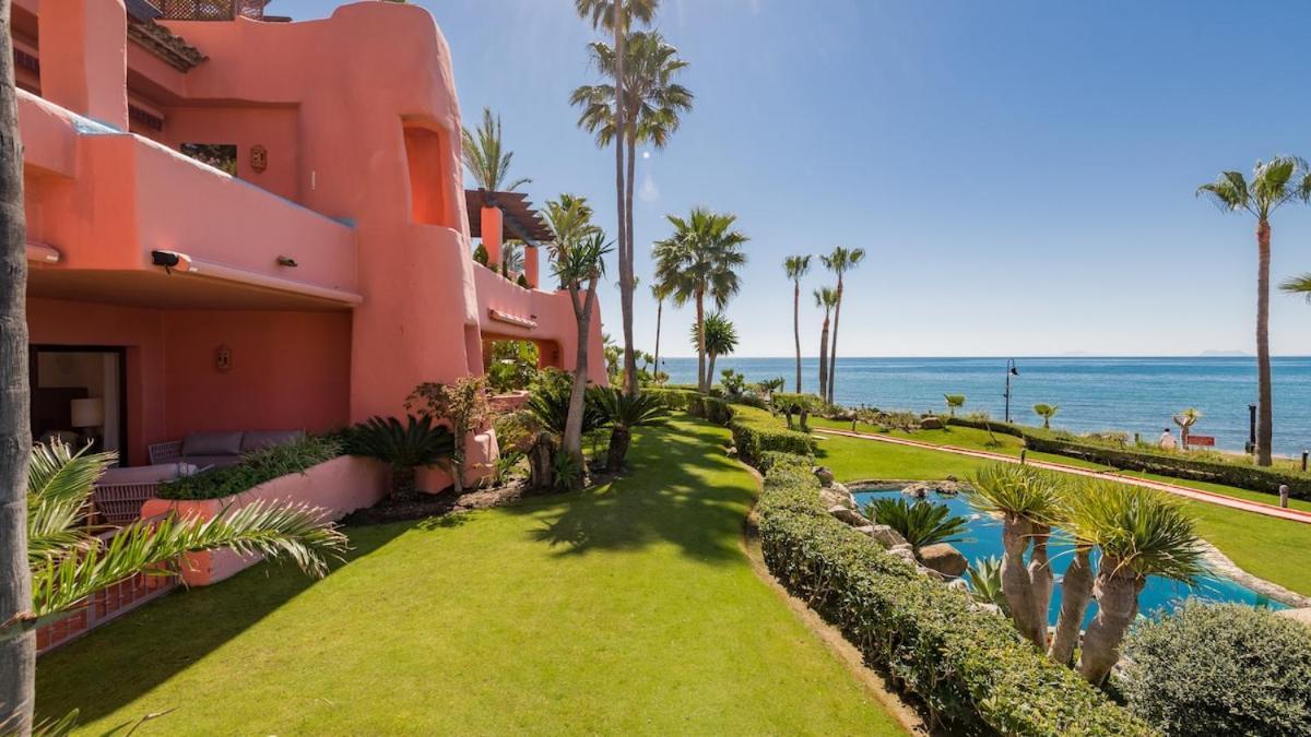 Mediterranean Bliss - 3 Bedroom Ground Floor Apartment
