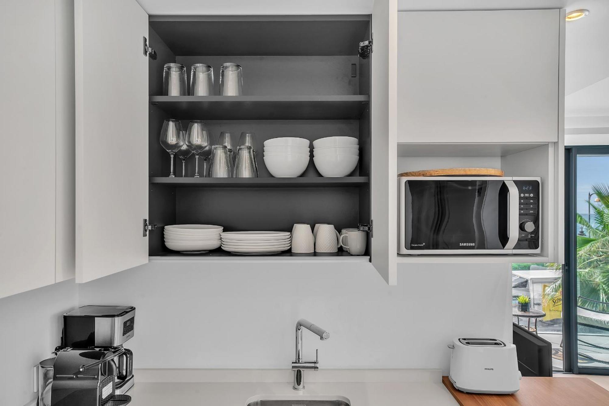 La Viu - Luxury Beachfront Apartamento *
