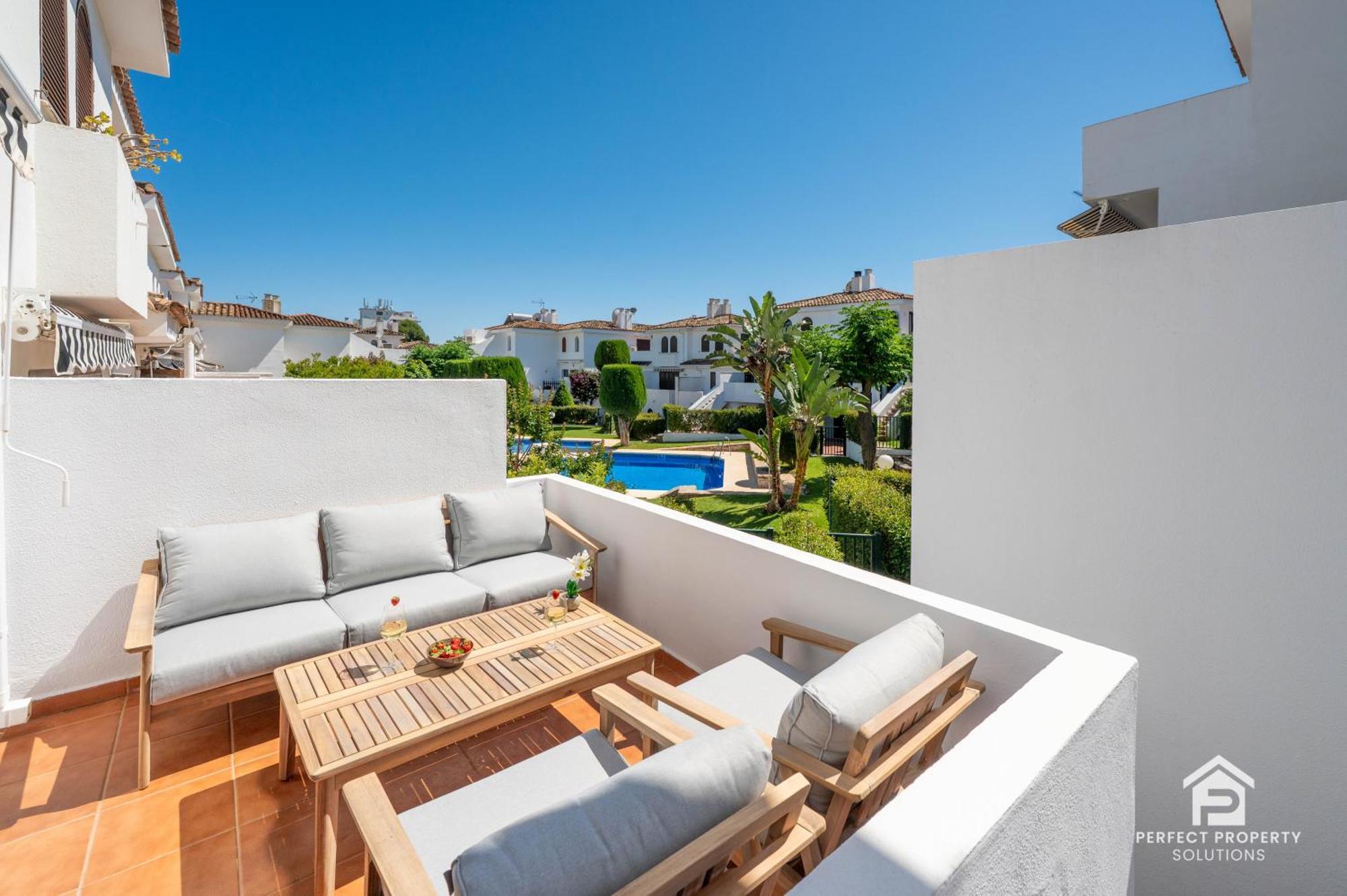 Holiday home Charming Beachside Townhouse In Villacana