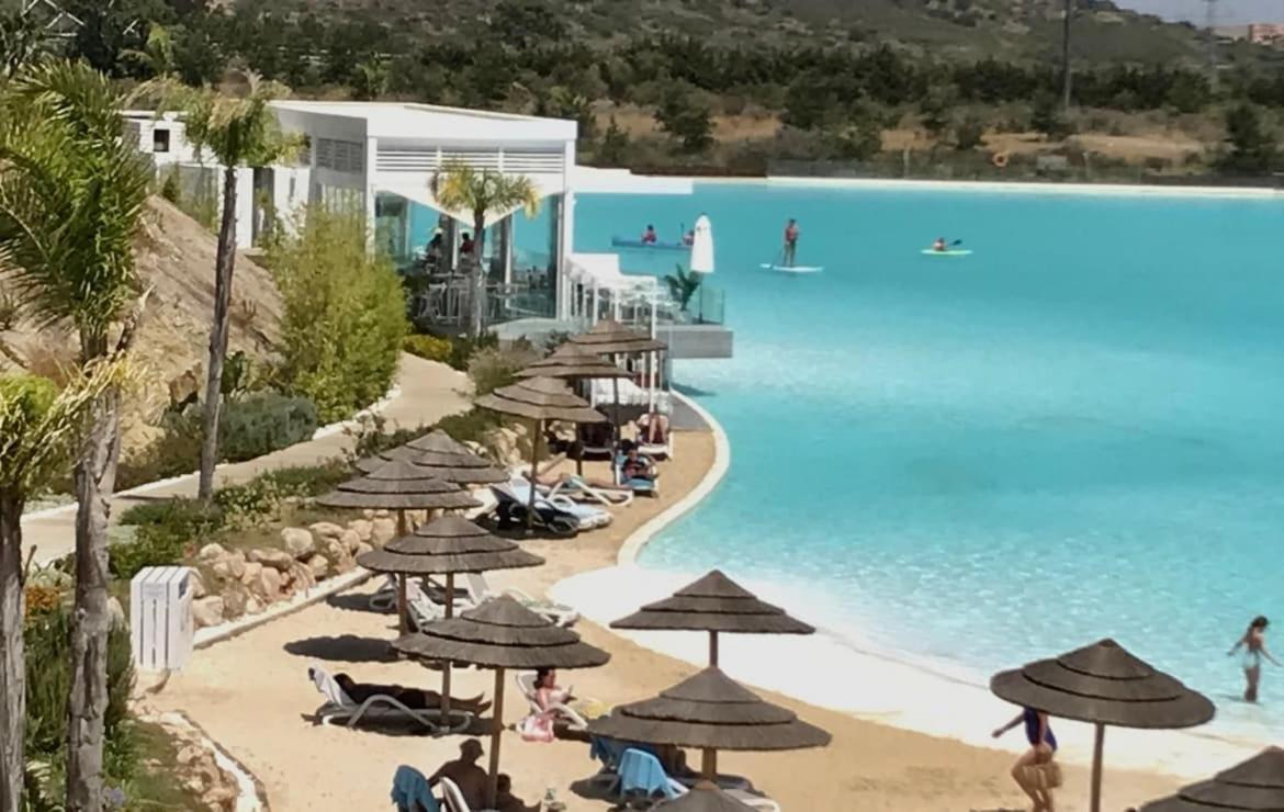 Alcazaba Lagoon, *