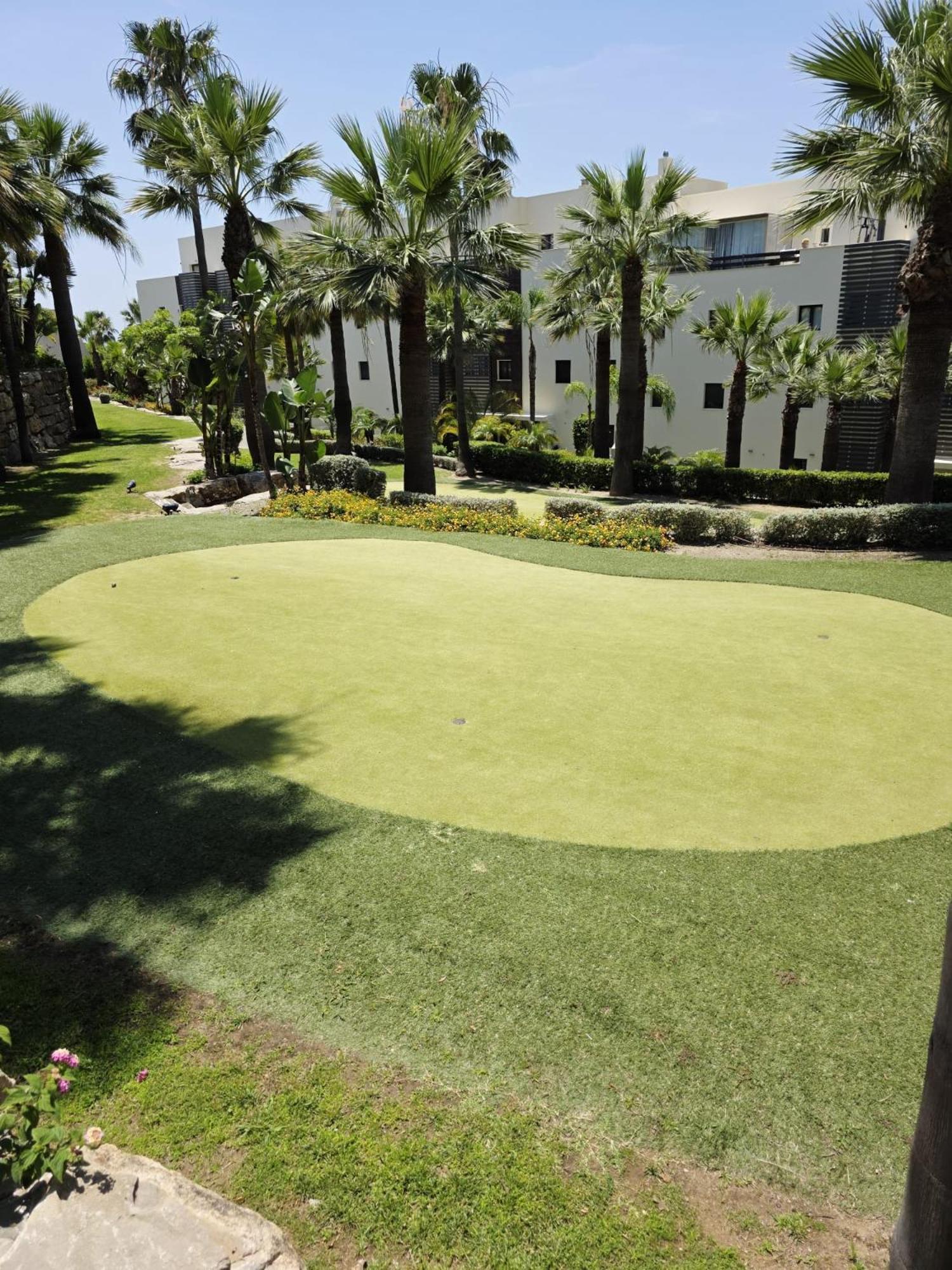 Apartment Flamingos Padierna Estepona