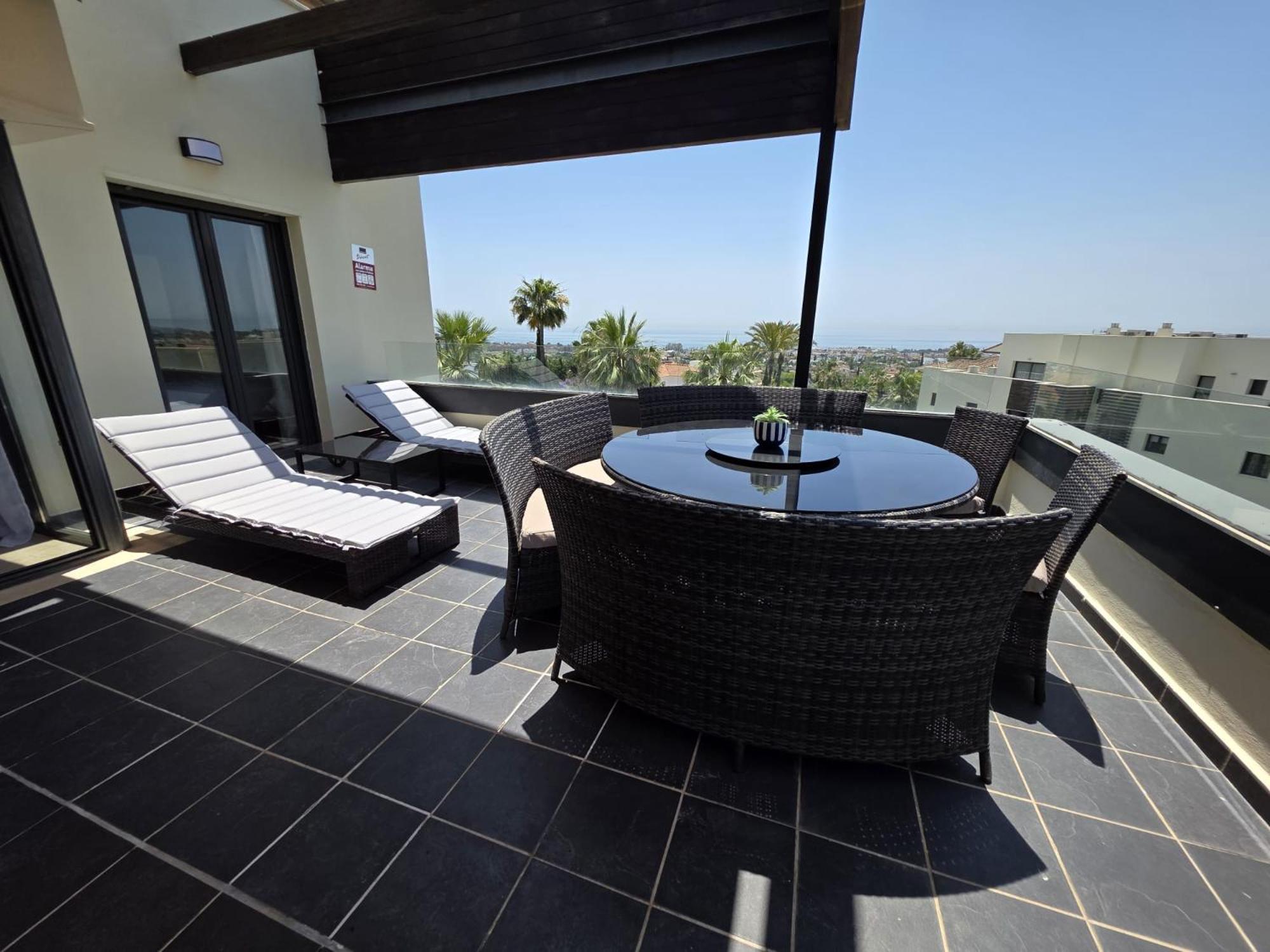 Flamingos Padierna Apartment Estepona