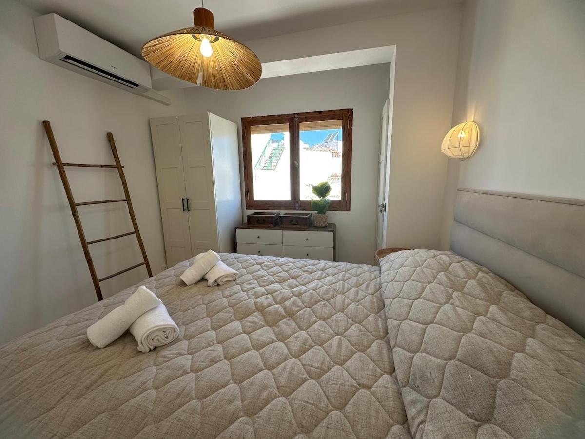 2 Bed Centre Next To The Beach! Apartment