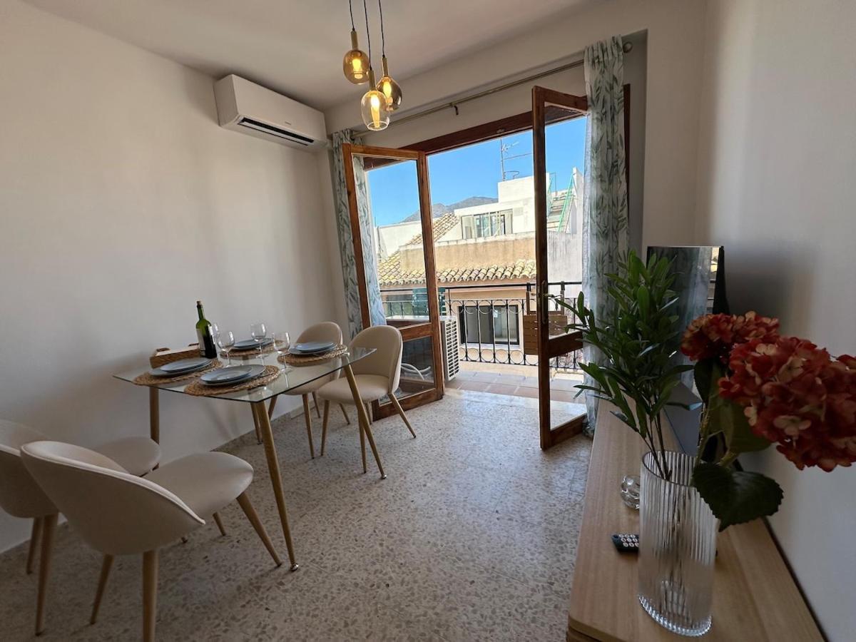 2 Bed Centre Next To The Beach! * Estepona