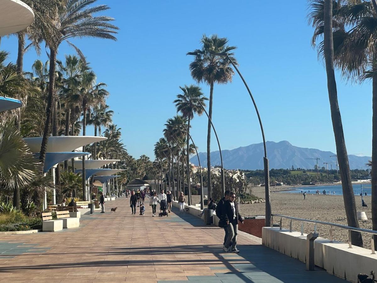2 Bed Centre Next To The Beach!