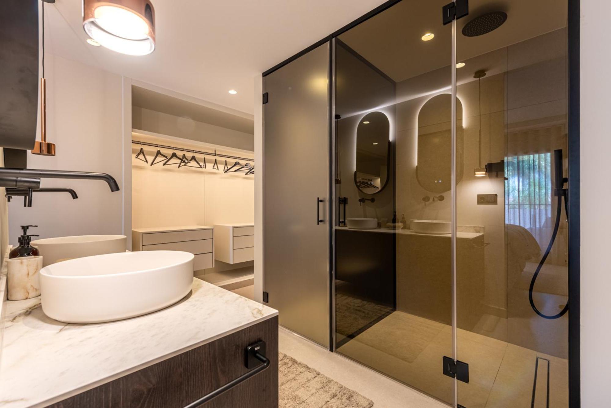 Luxury Salinas Beachside *