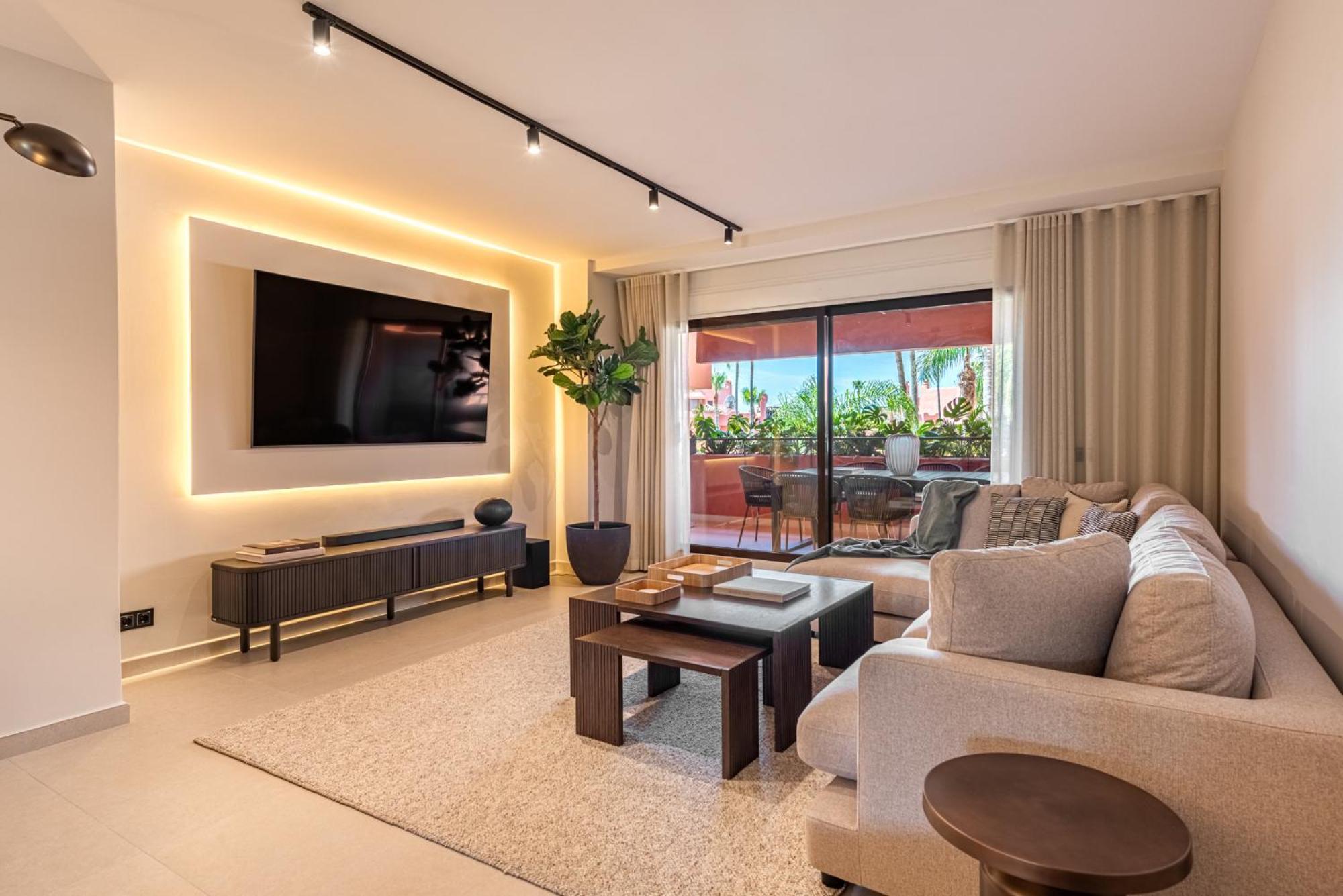 Luxury Salinas Beachside * Estepona