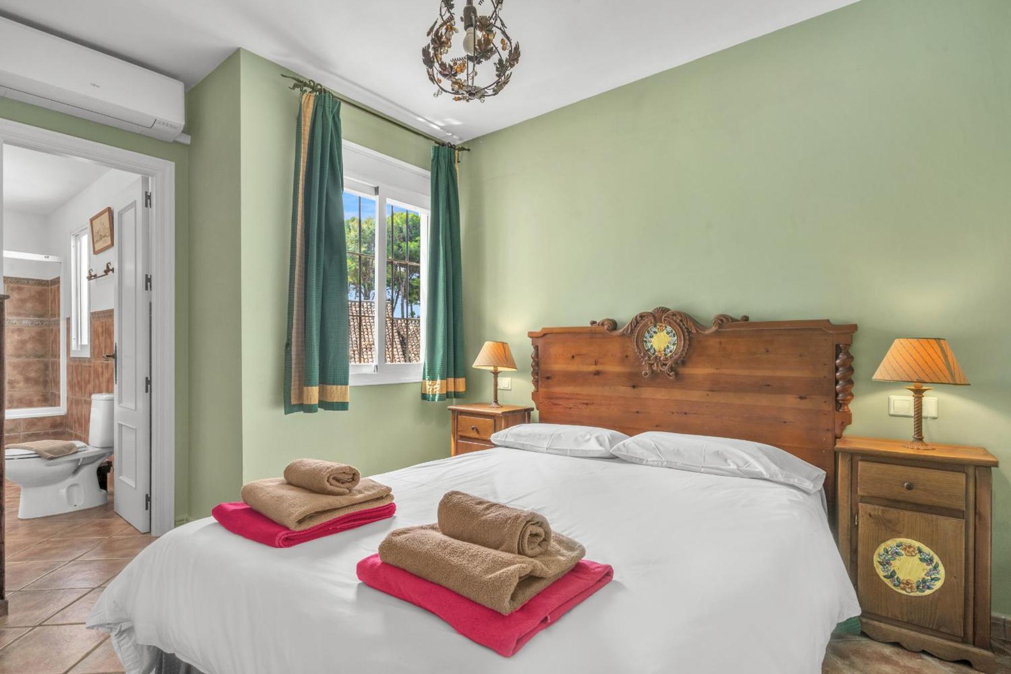Pousada Arin - Beachside Family Estepona