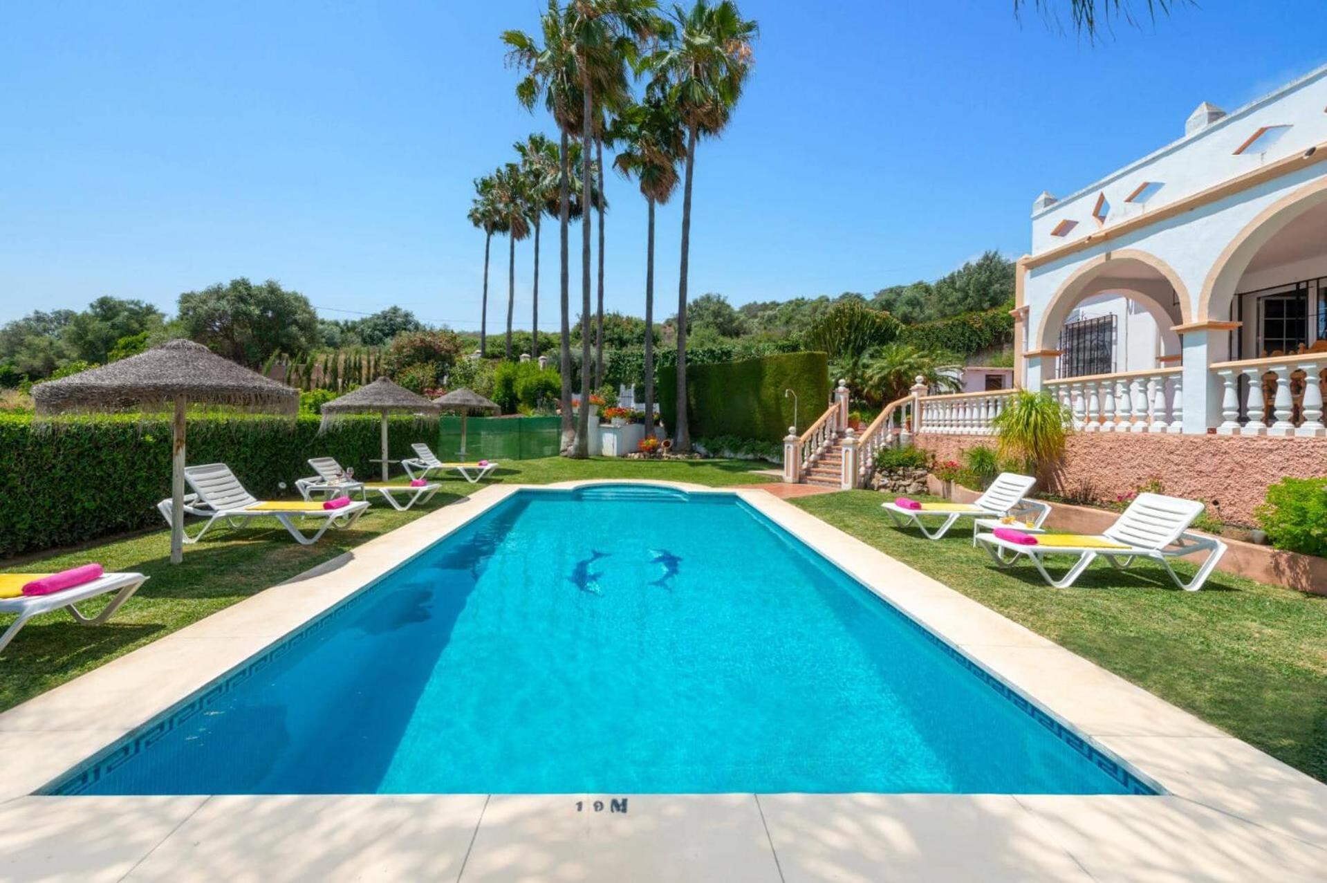 Villa Rosa By *