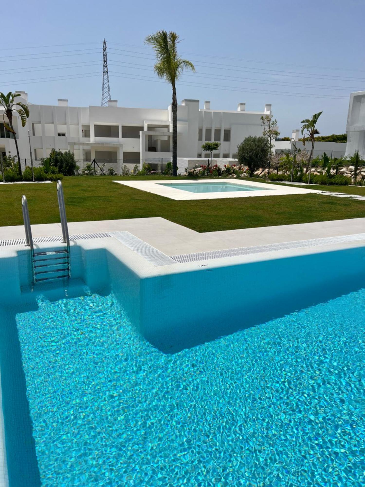 Alcazaba Lagoon Luxury Retreat * Estepona