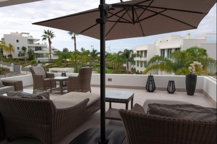 Cataleya Penthouse - Ideal For Golf Enthusiasts * Estepona