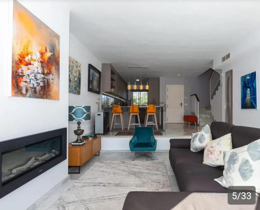 3-min Walk To , Pool , , 3br