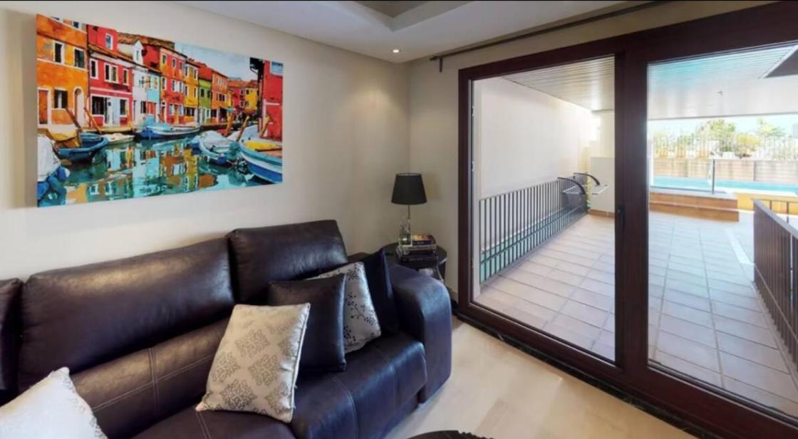 Apartment Departamento En Complejo Residencial Bahia Del Plata, Estepona, Espana *