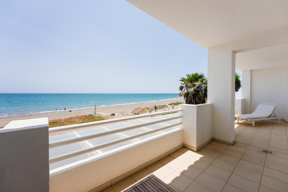 Casa de férias Ocean Front With Private Pool