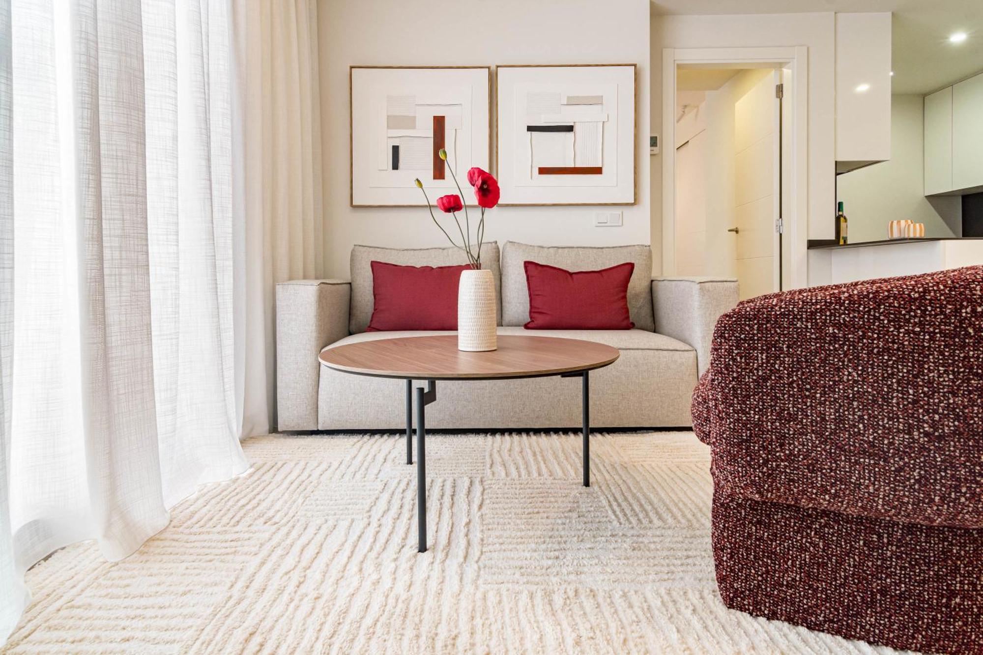 Le2c-modern Near The Town Centre Apartment *
