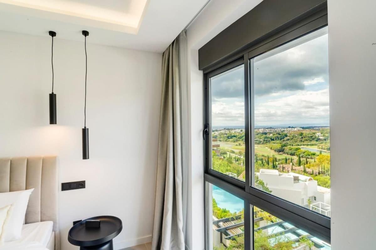 Conde Nest Flat With Wouw Views Estepona