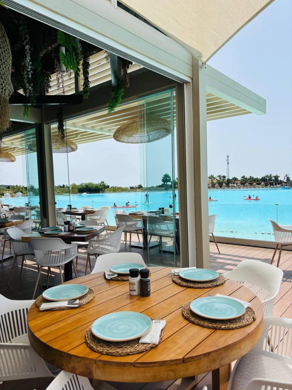 Stylish 2 Bedroom In Alcazaba Lagoon Appartement