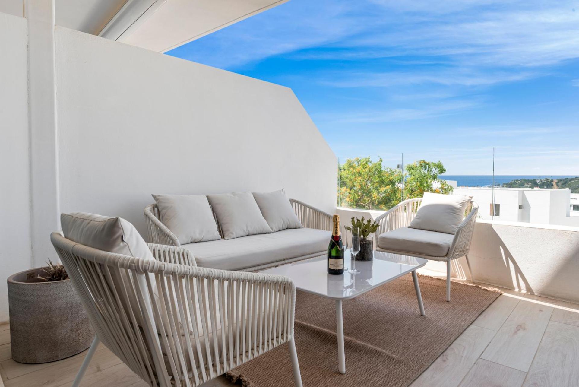 Apartment Getaway 2br W Sea View *