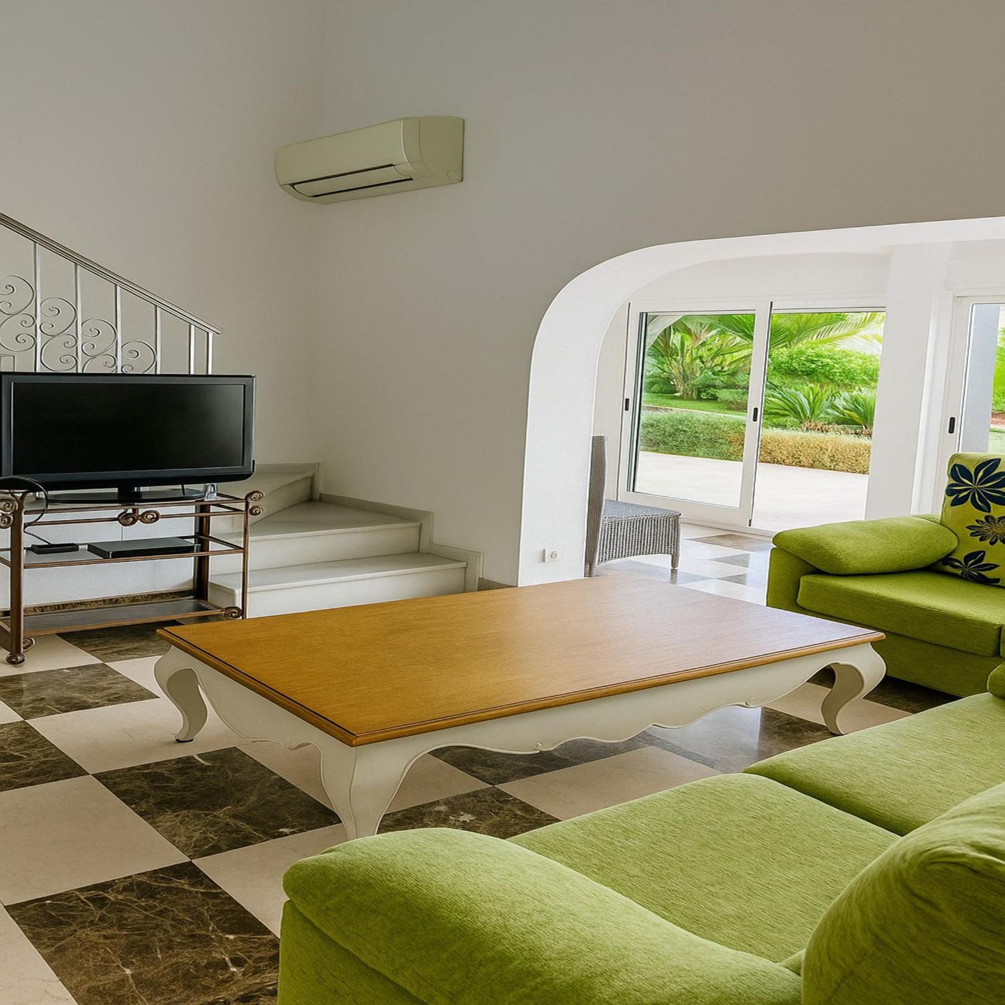 Drita-beachfront With Private Pool *
