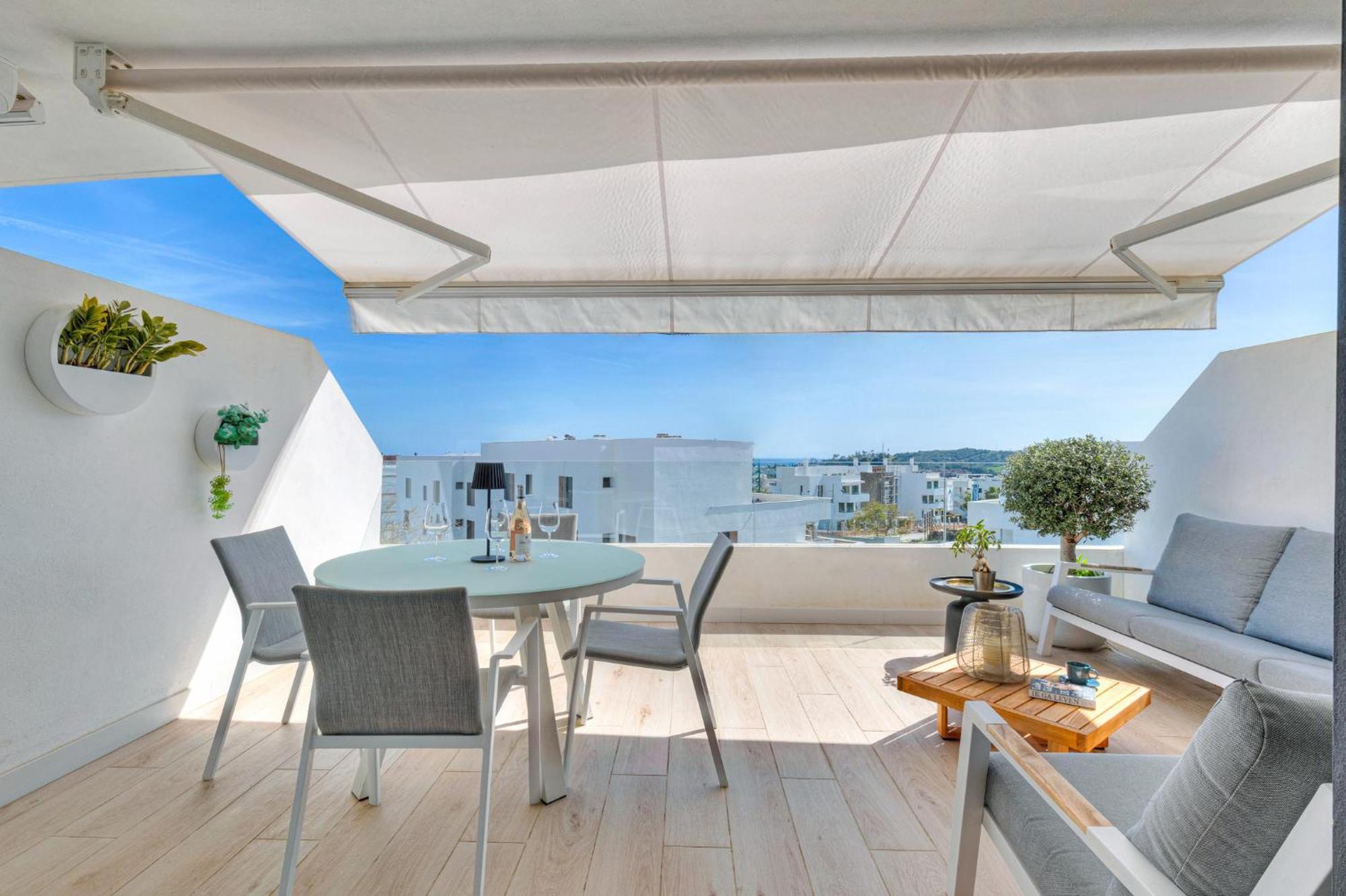 One 80 Within Walking Distance To The Sea Apartment Estepona