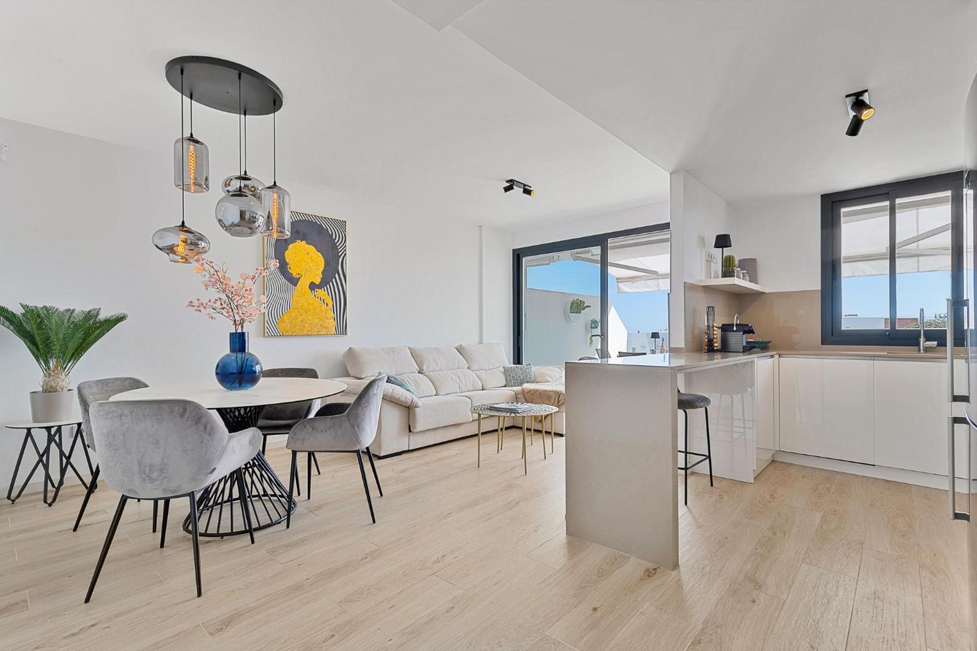 Apartment One 80 Within Walking Distance To The Sea