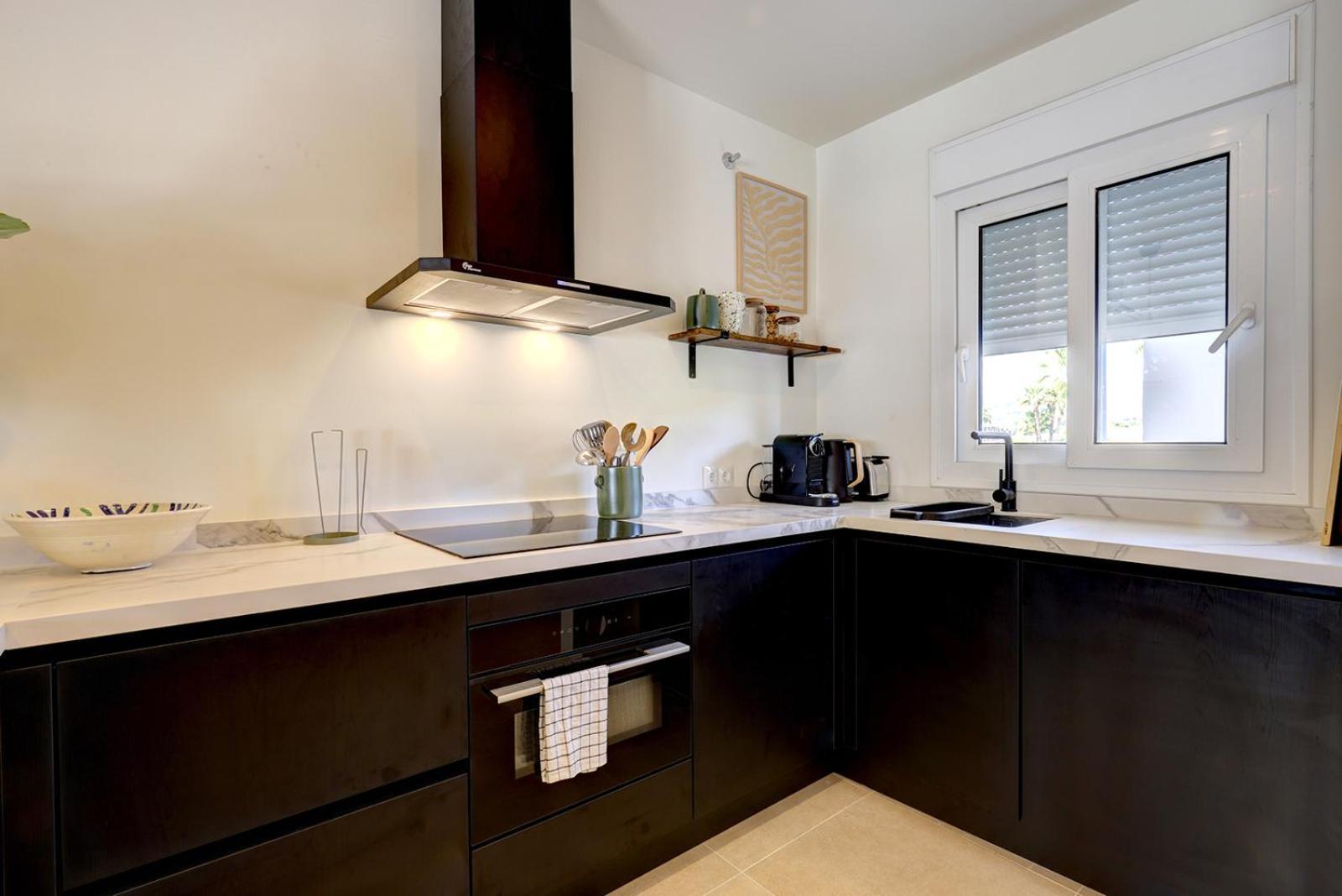 Apartment Astro Renovated & Seaview