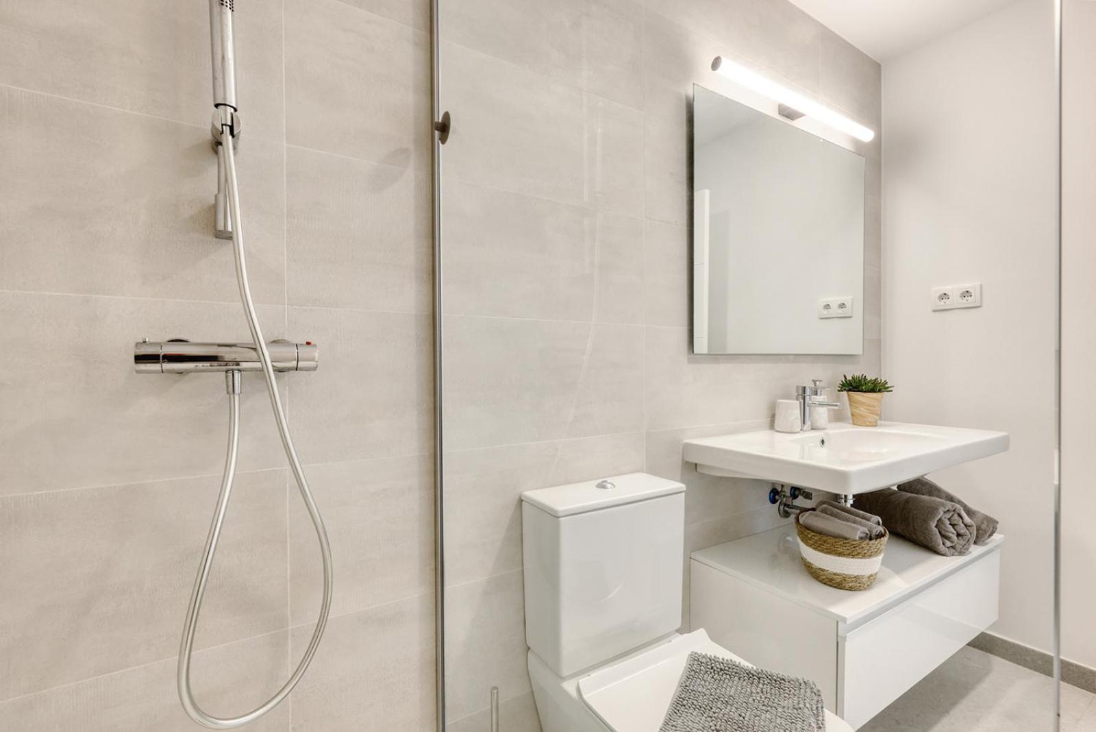 Mesas Modern With Pool In * Estepona