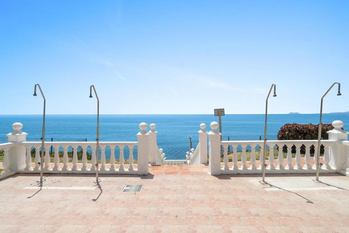 Appartement Beautiful Beachfront 2-bed In Playa Bella - Rdr501