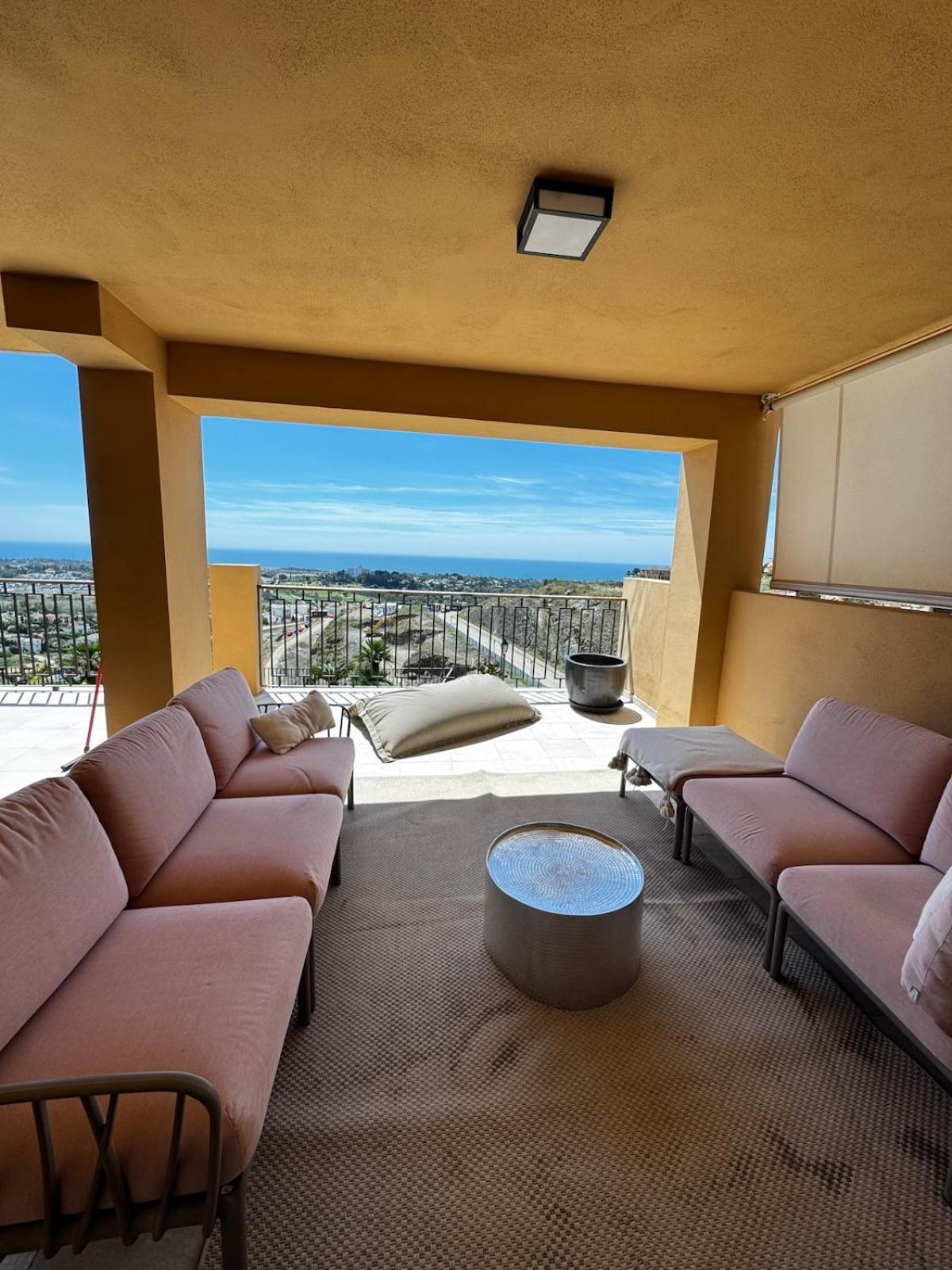 Bright With Breathtaking View * Estepona