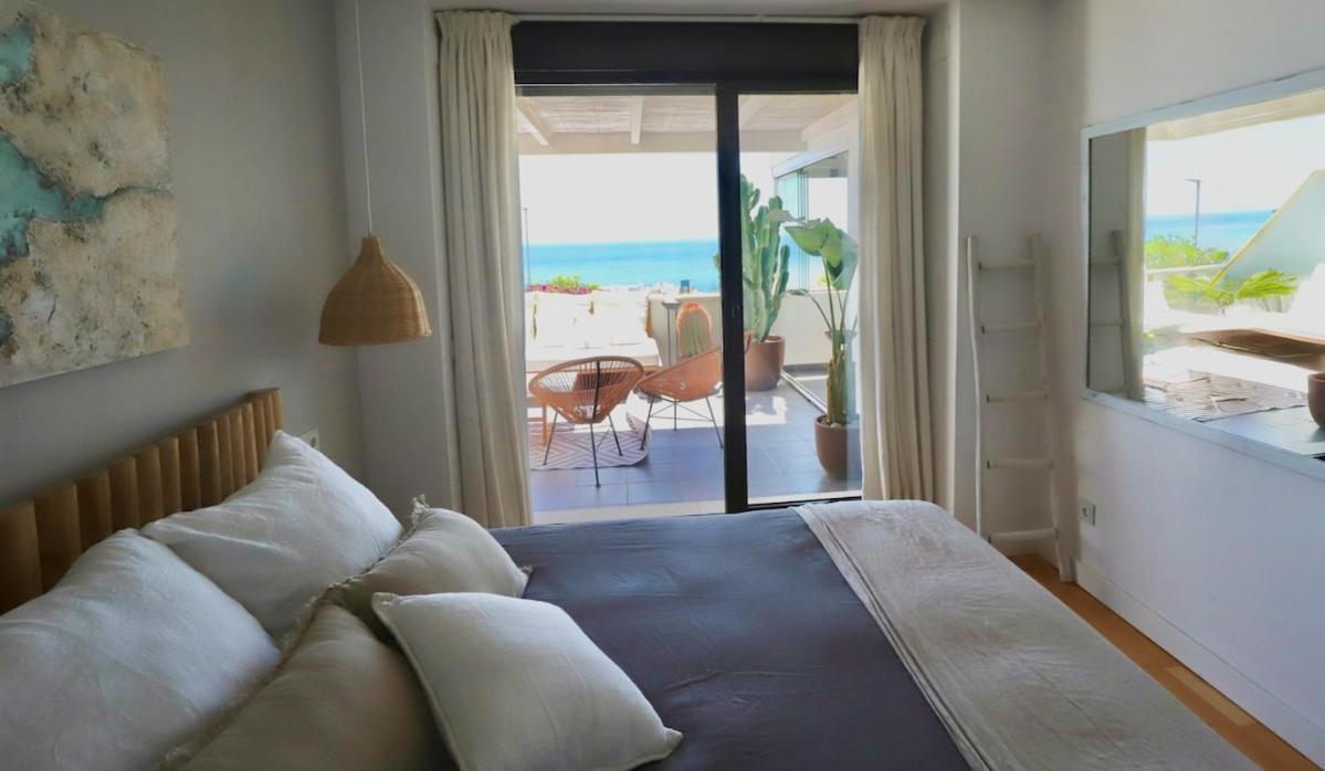 Oceanfront Luxury Escape - Escapada De Lujo Frente Al Mar