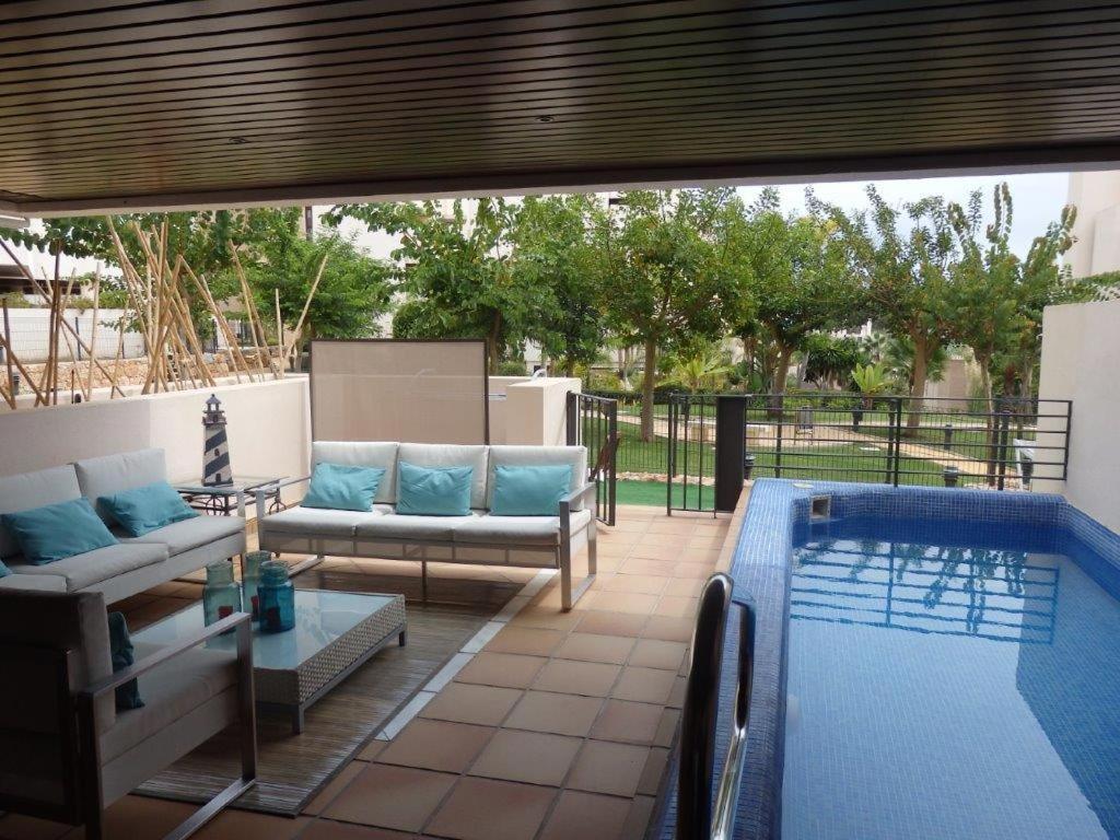 Apartment For 4 People, Bahia De La Plata, Estepona, Malaga 150mts *