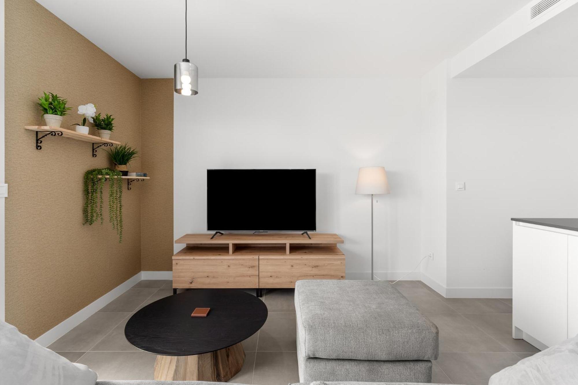 Apartment Oasis 832d Fase 2 With Sea View Estepona