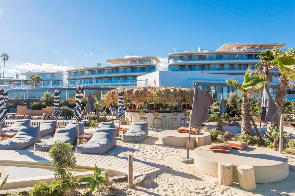 The Edge - Beachfront 2 Bedroom * Estepona