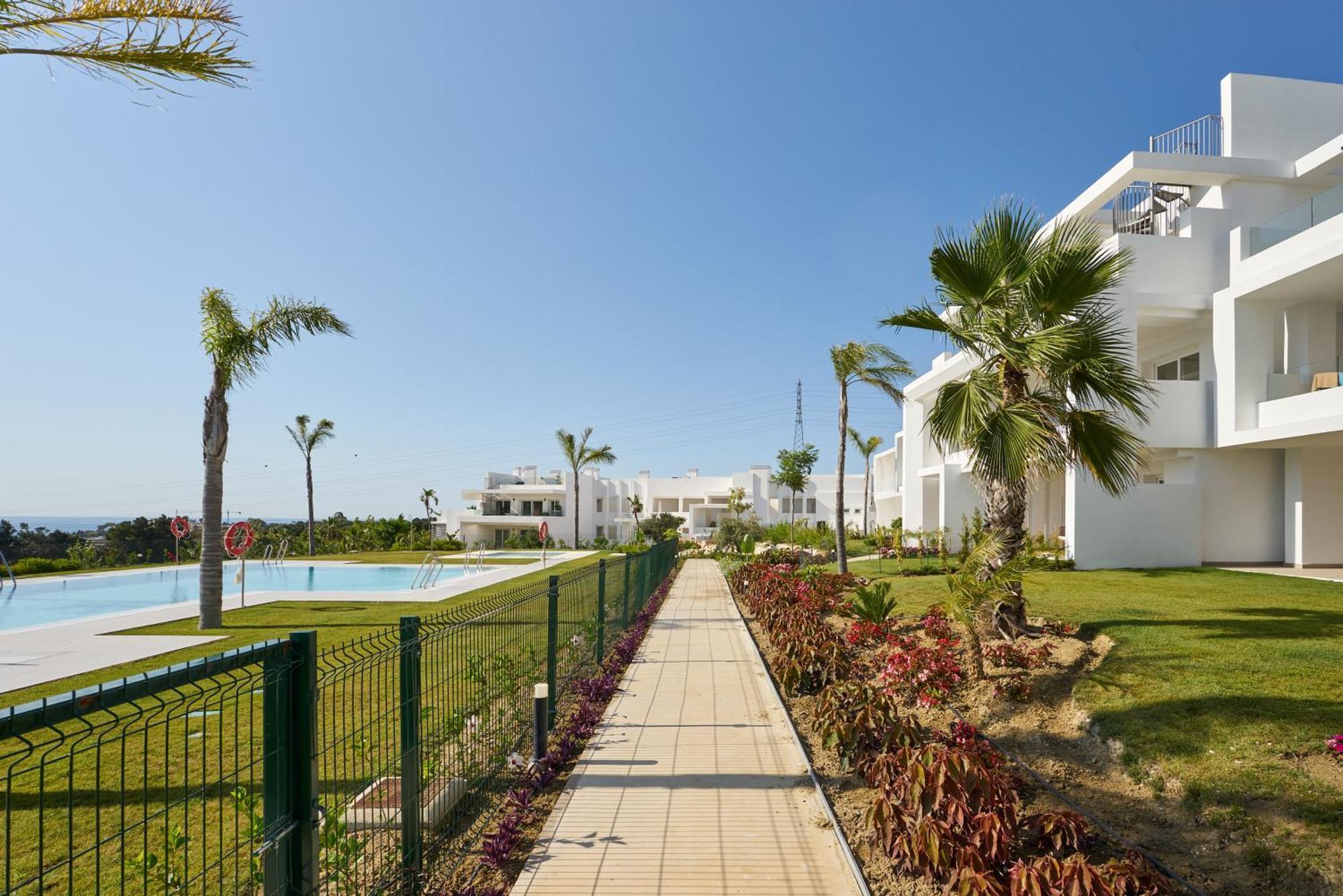 Appartement Stylish 2 Bedroom In Alcazaba Lagoon