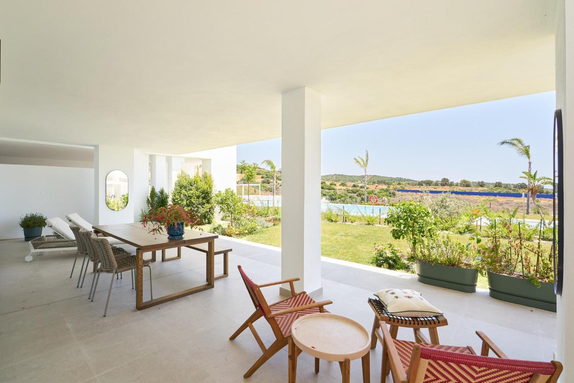 Stylish 2 Bedroom In Alcazaba Lagoon Appartement *