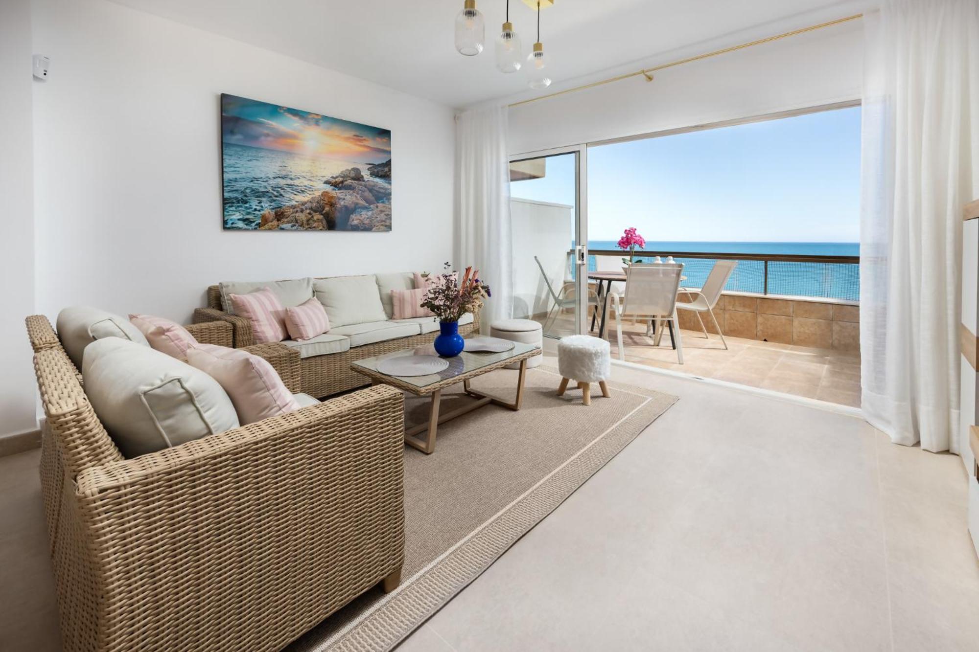Paseo Maritimo Primera Linea De Playa Apartment Estepona