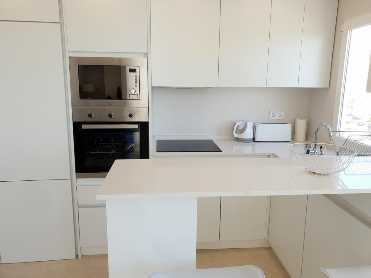 Apartamento Fantastic In Front Of The Sea & Marina