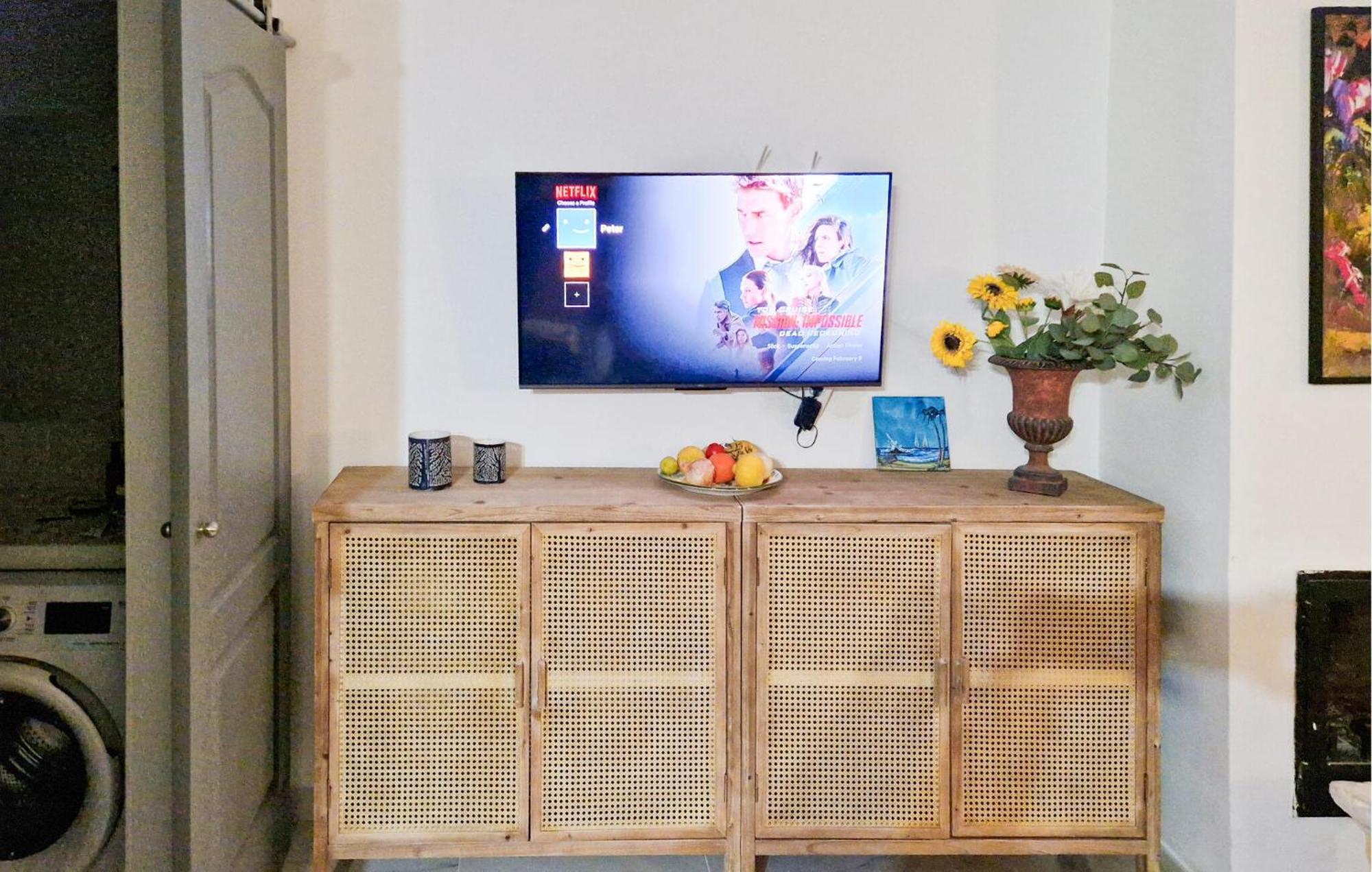Lovely In With Kitchen