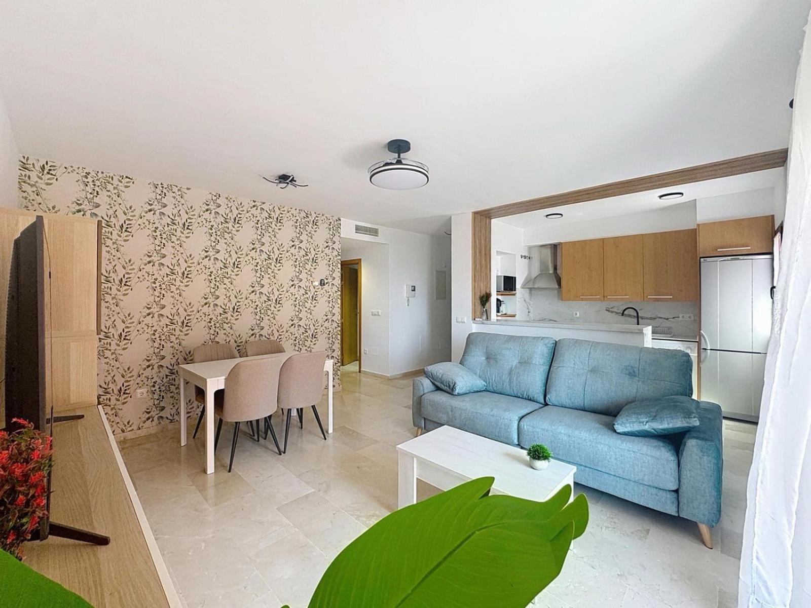 Urban Sunset Apartment *