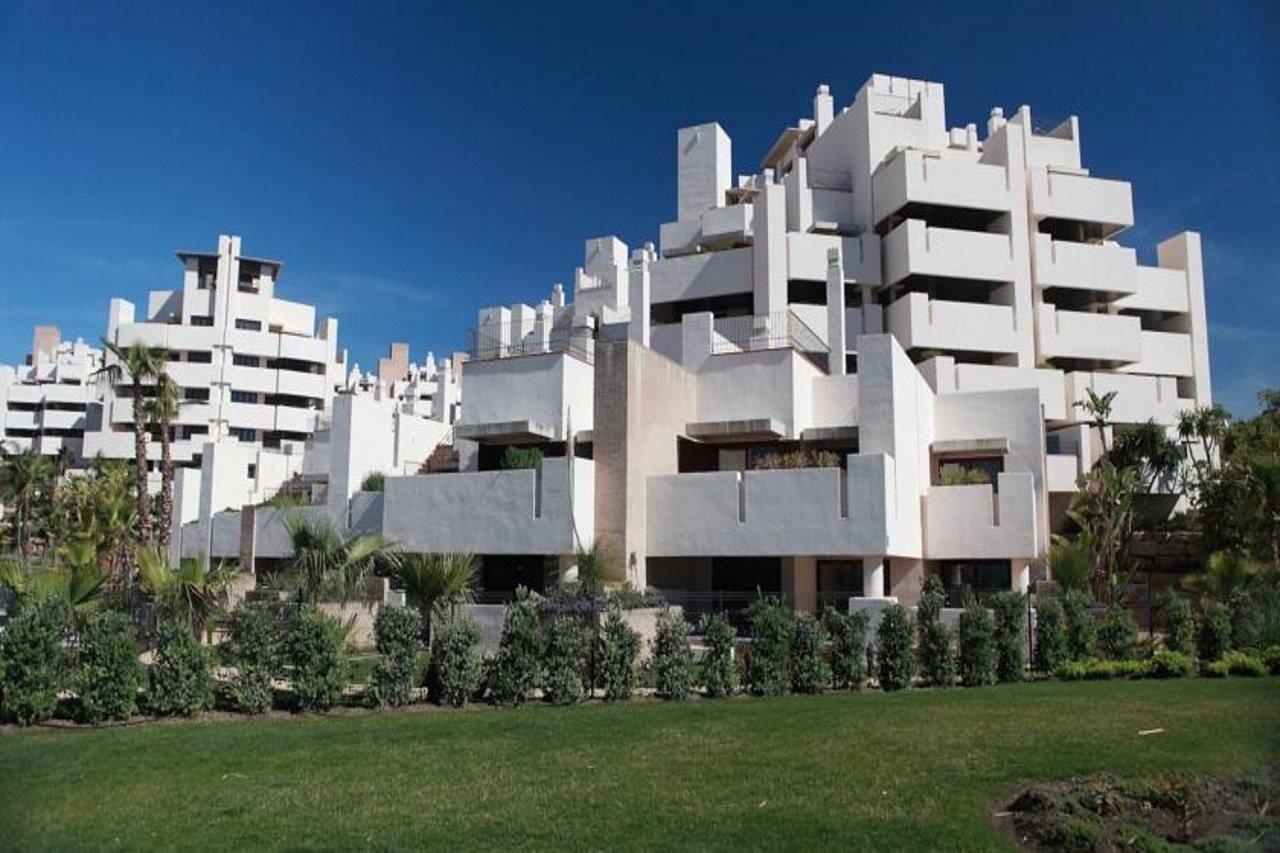 Bahia De La Plata Boutique * Estepona