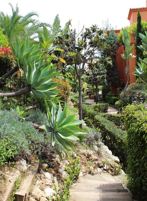 Benatalaya Apartment Estepona