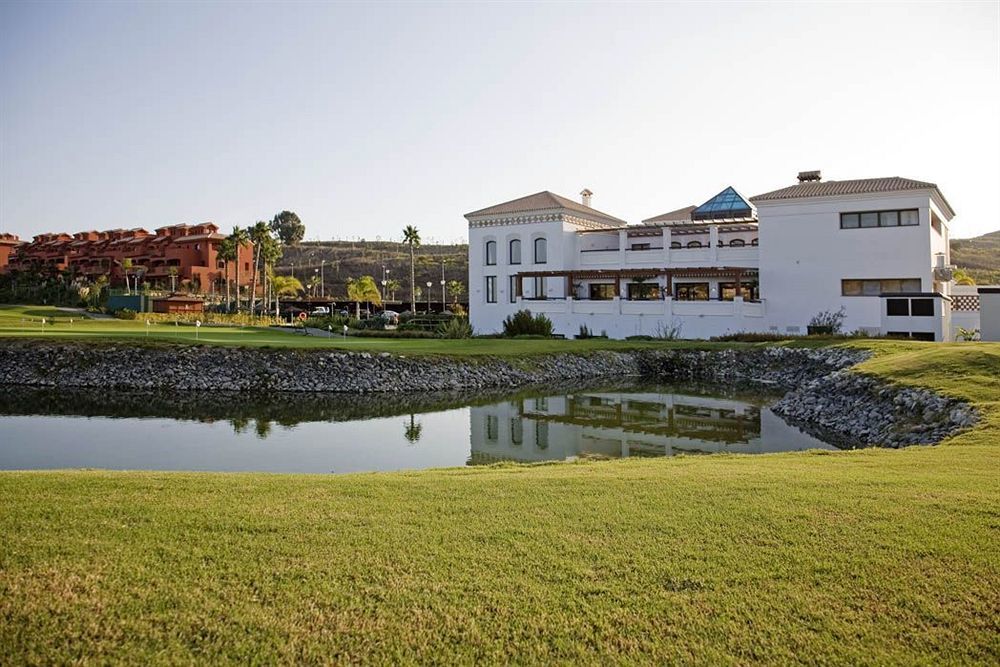 Albayt & 3* Estepona