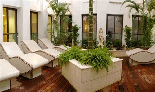 Albayt & Aparthotel 3*