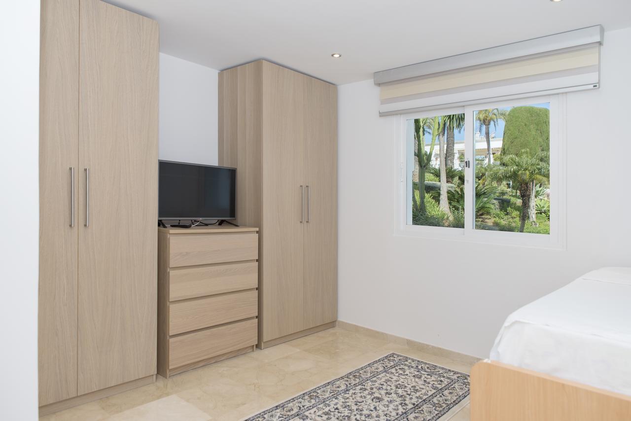 Dominion Beach Apartamento Estepona