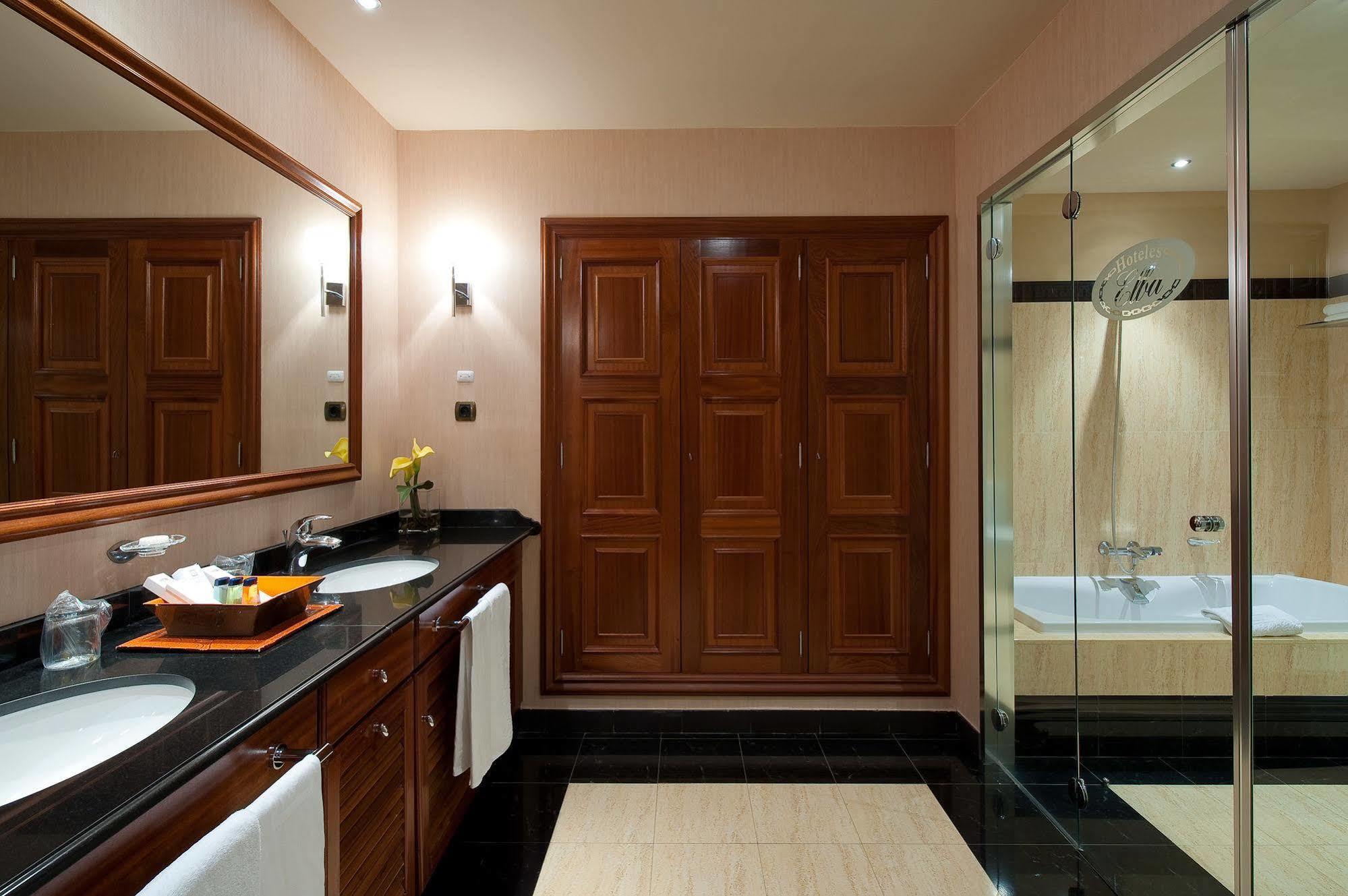 Elba Gran & Thalasso Estepona