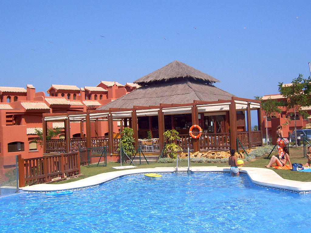Albayt & 3* Estepona