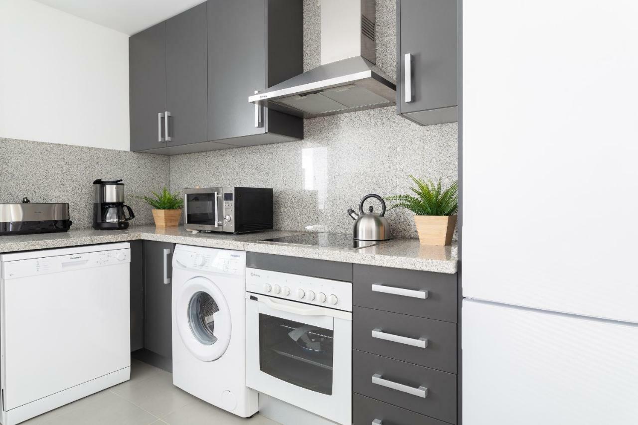 2266-amazing Newly Furnished Apt,on Golf, Sea View Estepona