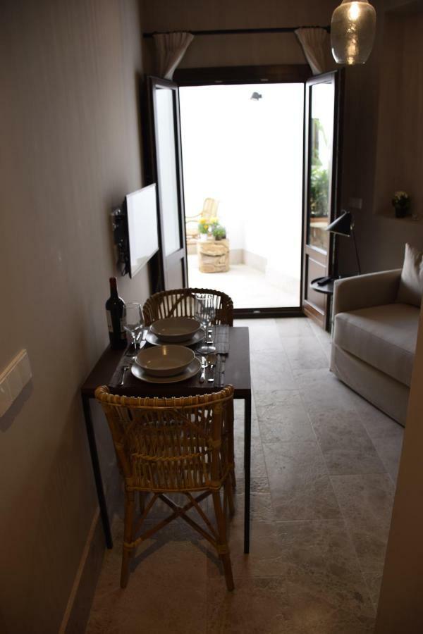 Chacon & Appartement *